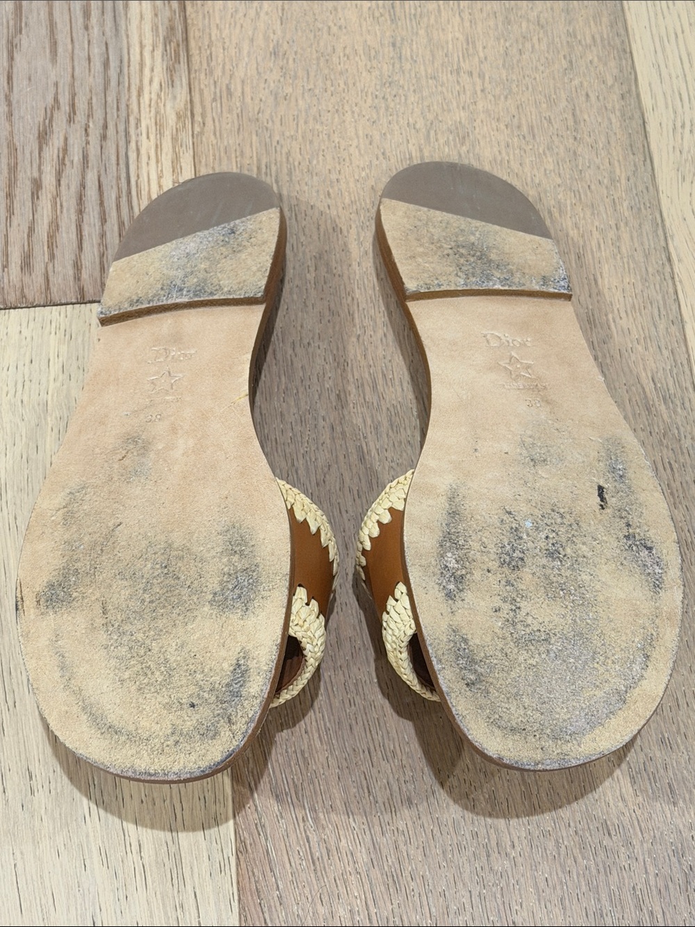 Christian Dior Calfskin Raffia Dioriviera D-Lane Sandals Size 38 in Camel - Picture 4 of 7